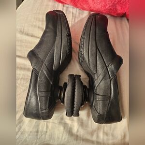 Z-Coil Toffler Clog Women's size 10 Black Leather DS Zcoil Used